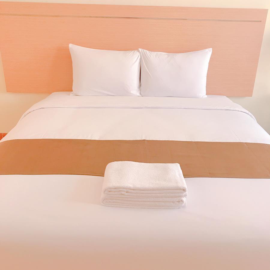 Revayah Hotels Ruteng Eksteriør billede
